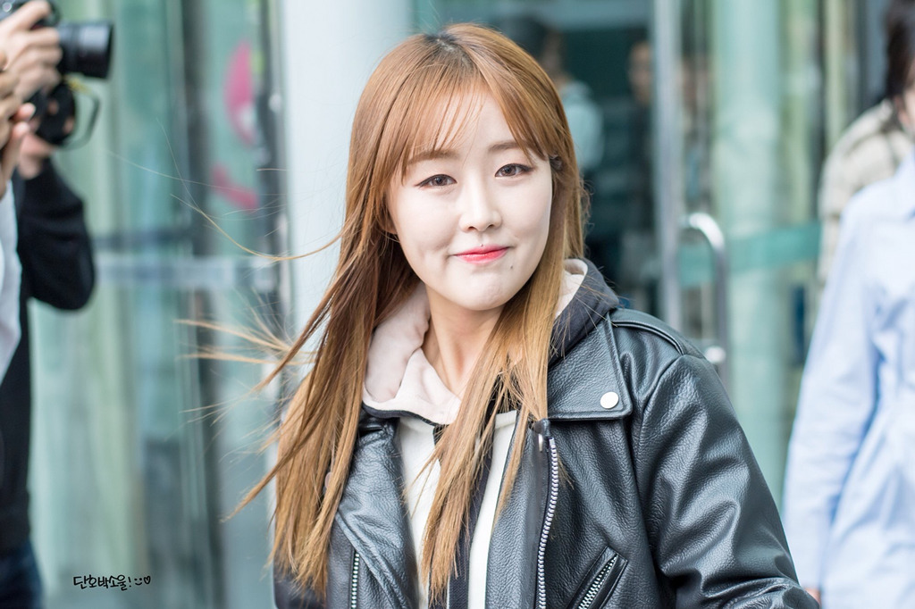 [러블리즈] 휴일이라 그런지 일이 별로 없어서 베이비소울 | 인스티즈