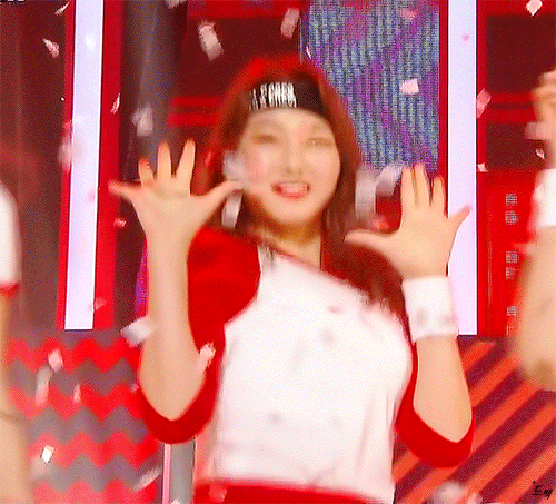 아이오아이 너무너무너무.gif | 인스티즈