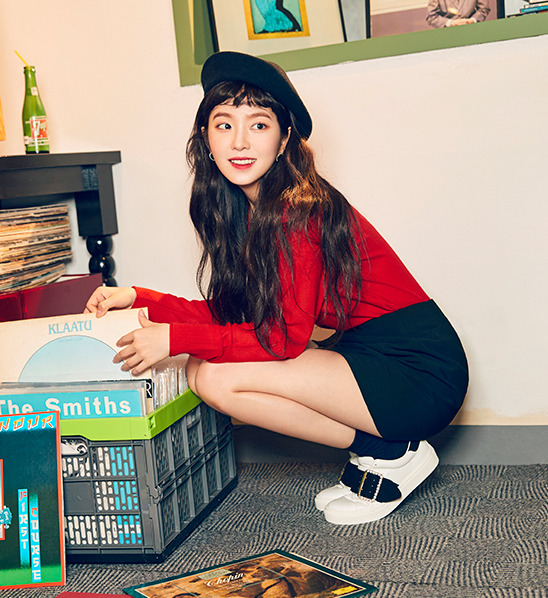 신발 모델 아이린.gif | 인스티즈