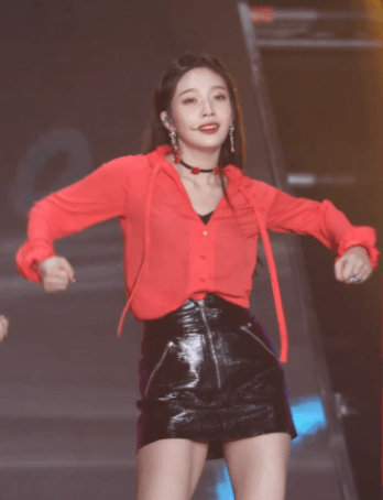 어제 골든디스크 큐티섹시 조이.jpgif | 인스티즈