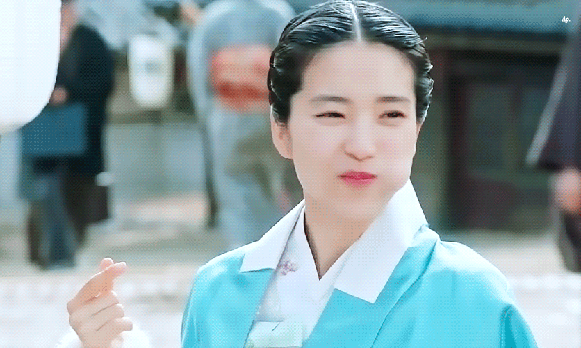 사탕 먹는 김태리.gif | 인스티즈