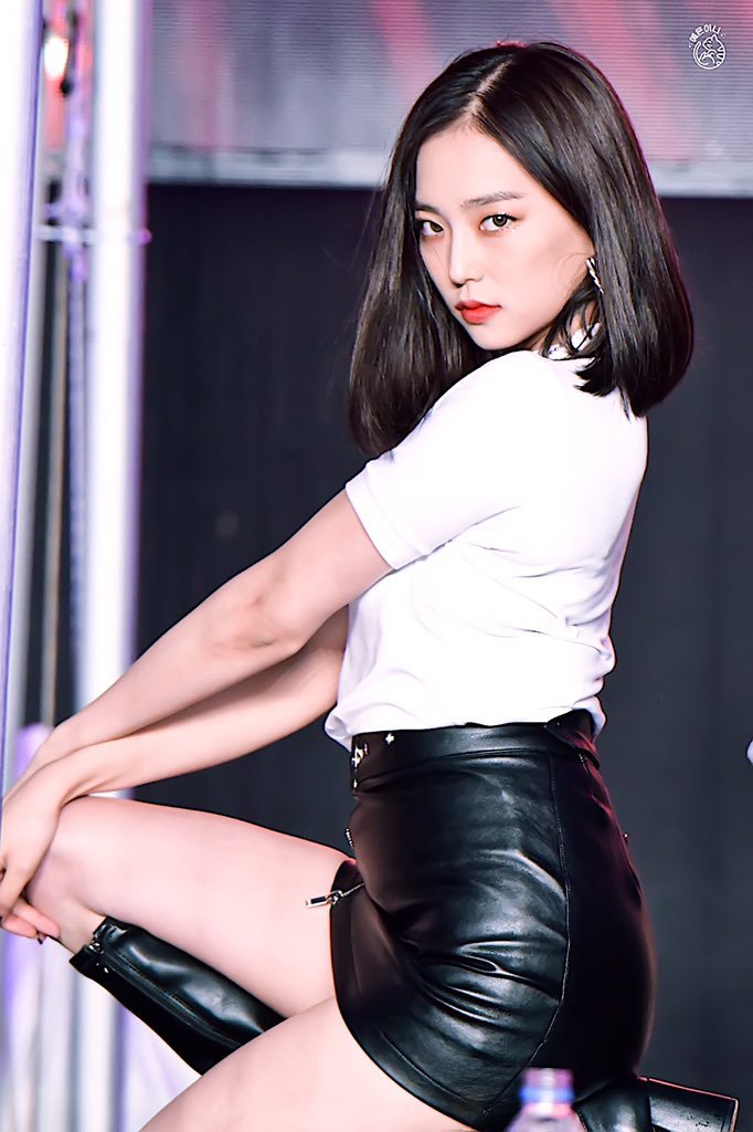 CLC 예은의 무대 안팎의 차이.jpg | 인스티즈
