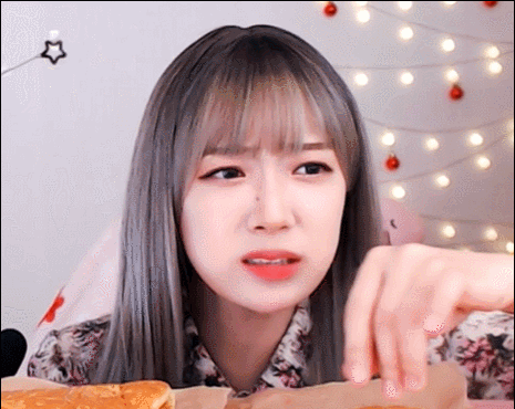 트위치 정복하러 온 다음팟 여신.gif | 인스티즈