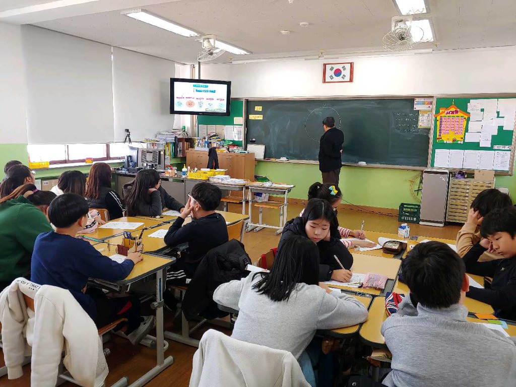 성신초등학교 이미지