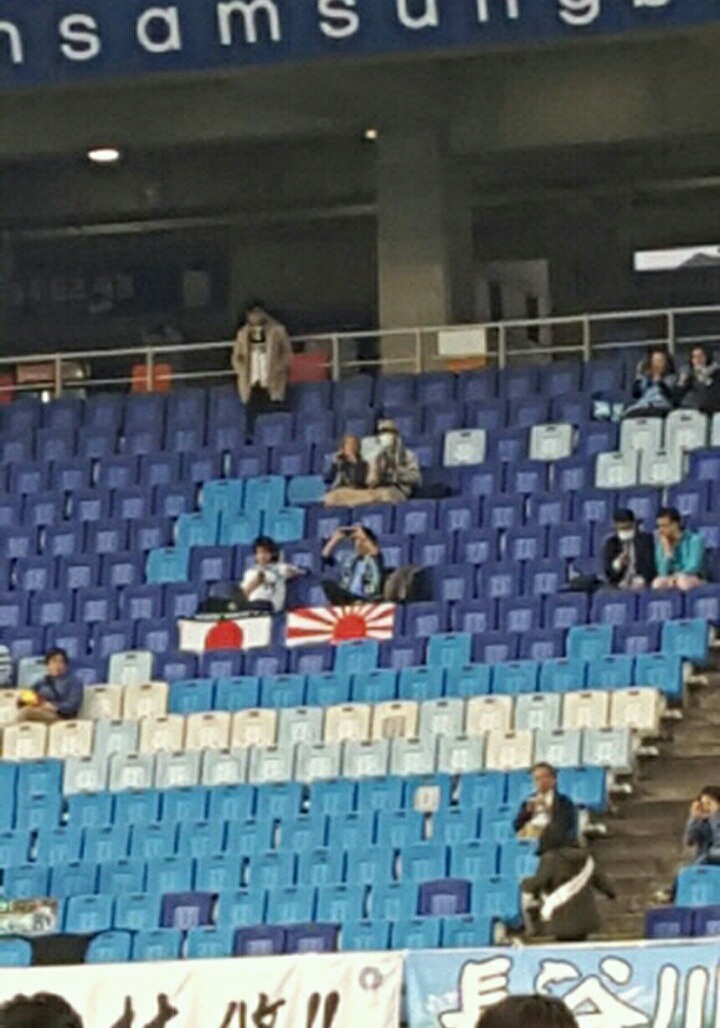 일본이 전범기에 정치적의도가 없다고 할 때.. | 인스티즈